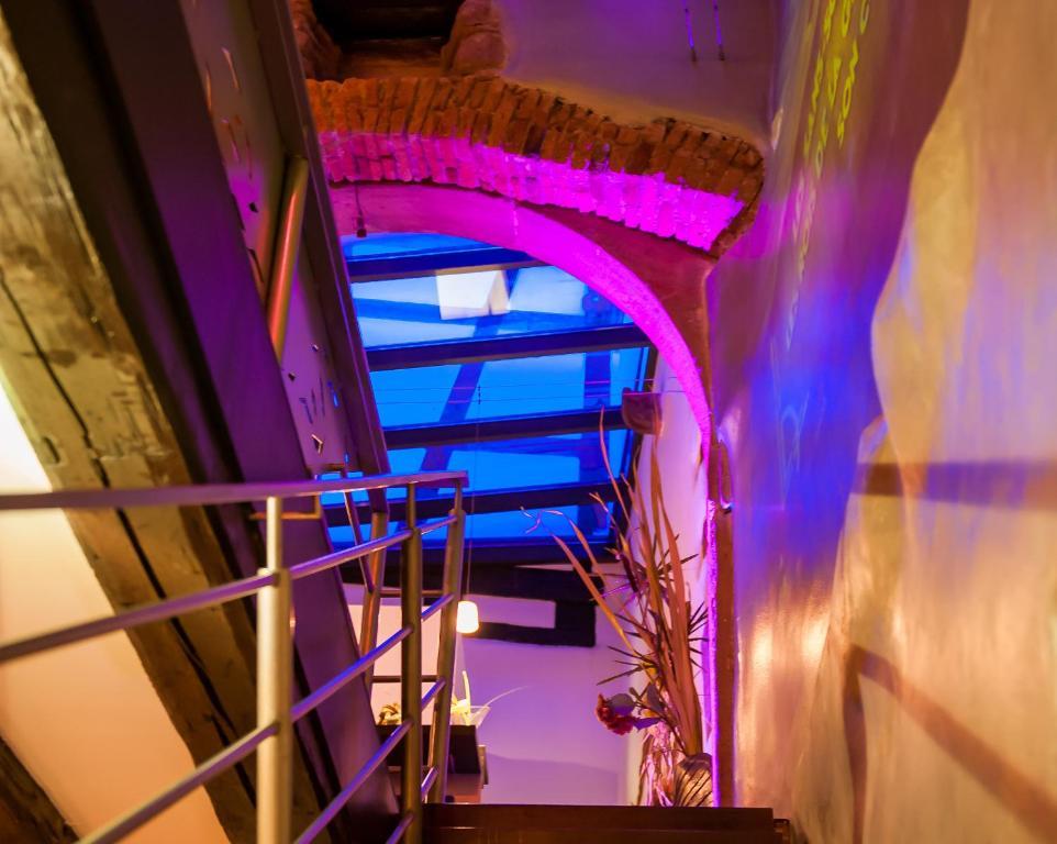 Le B. Suites, Chambres & Restaurant Рикевир Экстерьер фото